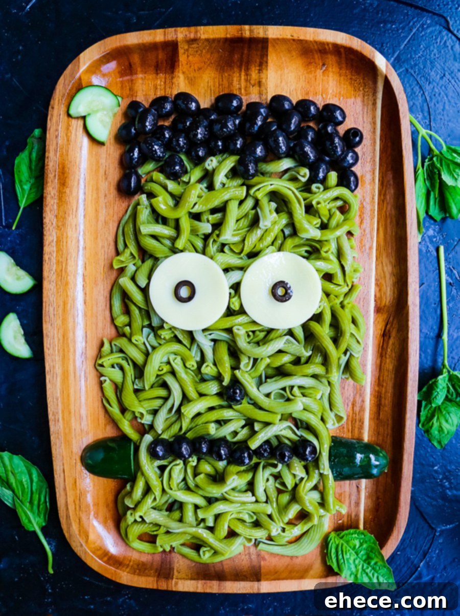 Monsterpiece Cake 1 featured 31478