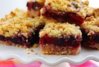 Bursting Berry Crumble Bars