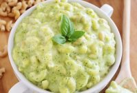 Vibrant Stovetop Pesto Mac