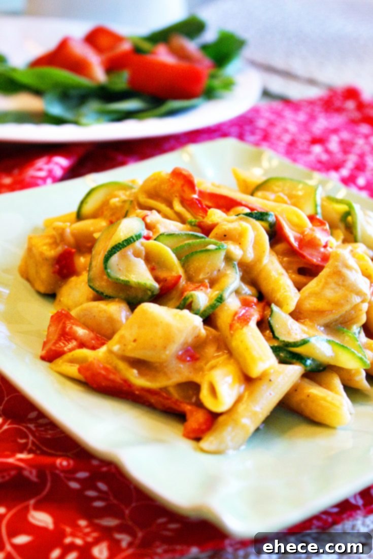 Creamy Garlic Chicken Penne with Fresh Vegetables