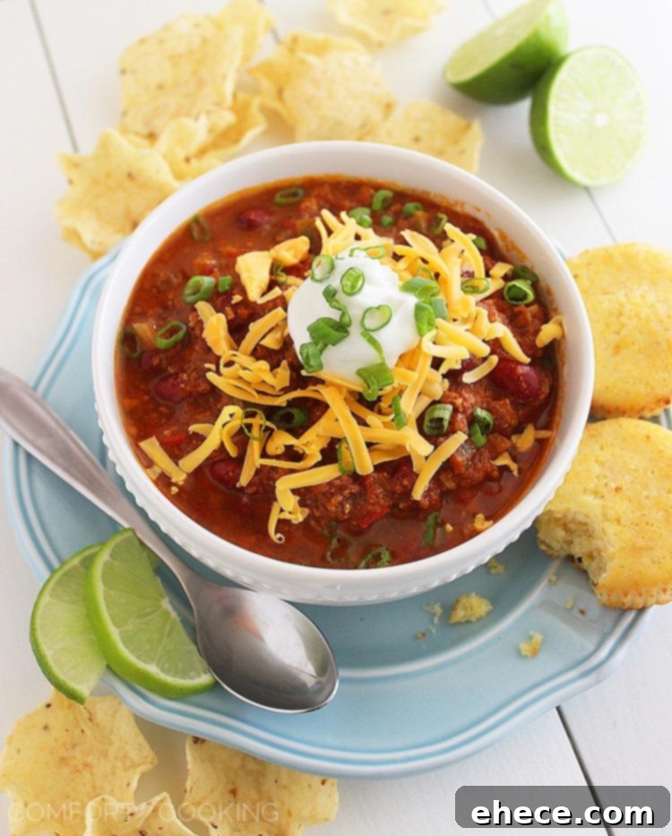 Hearty Slow Cooker Turkey Chili 2 Hearty Slow Cooker Turkey Chili - A healthy and delicious turkey chili recipe, perfect for cozy weeknights or game day gatherings. Made with lean ground turkey and fresh vegetables.