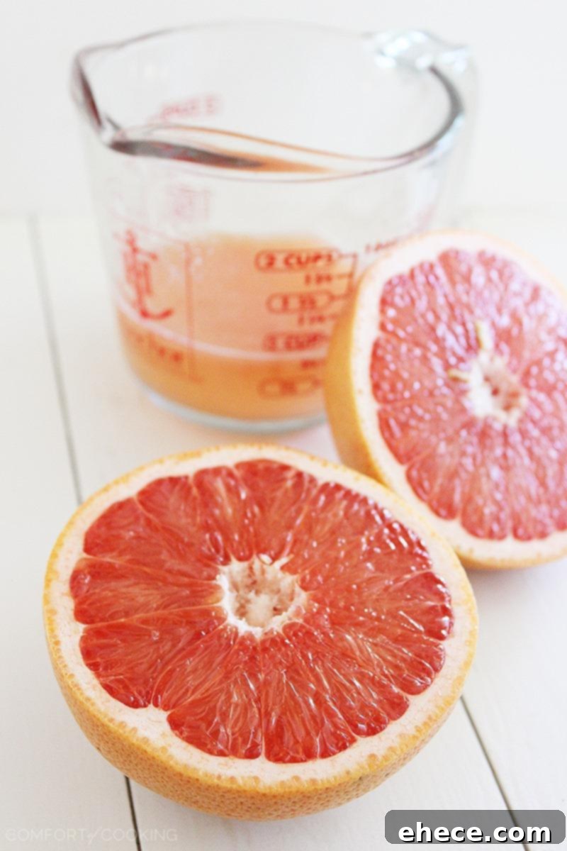 Zesty Sugar-Free Pink Grapefruit Granita 3 Sugar-Free Pink Grapefruit Granita – Enjoy this citrusy, sweet 3-ingredient grapefruit granita guilt-free. It's the perfect icy cold treat for beating the summer heat! | thecomfortofcooking.com