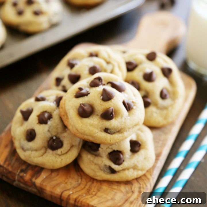 Soft 'n Chewy Caramel Stuffed Chocolate Chip Cookies